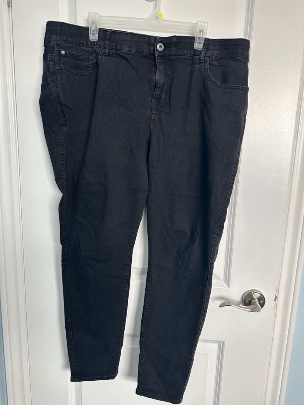 torrid Black Skinny Jeans — Slim Stretch Fit